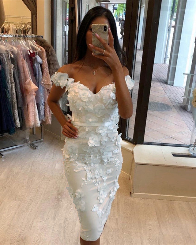 Sheath Homecoming Dresses Off Shoulder 3D Lace Embroidery