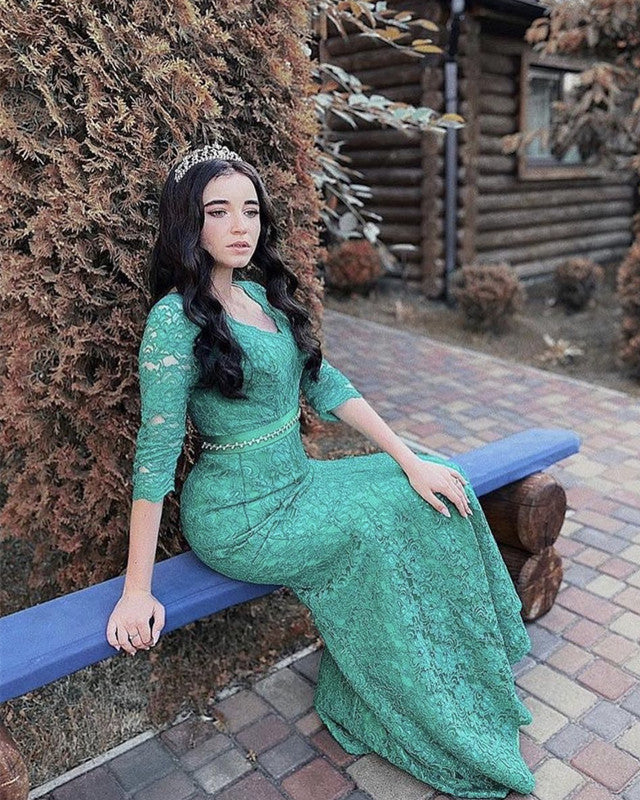 Green Lace Mermaid Evening Gowns