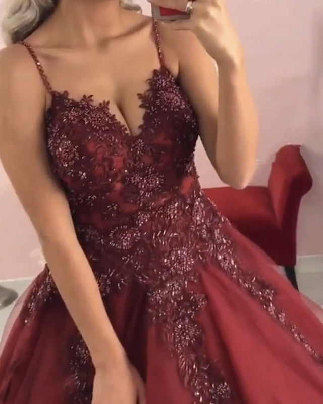 Spaghetti Straps Ball Gown Organza Prom Dresses Lace Beaded