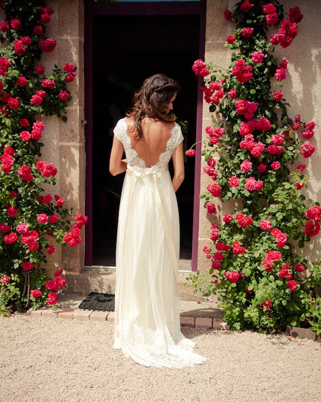 Hippie Wedding Dress Lace V Neck Empire Waist Lisposa Hippie Wedding Dress Lace V Neck Empire Waist Lisposa