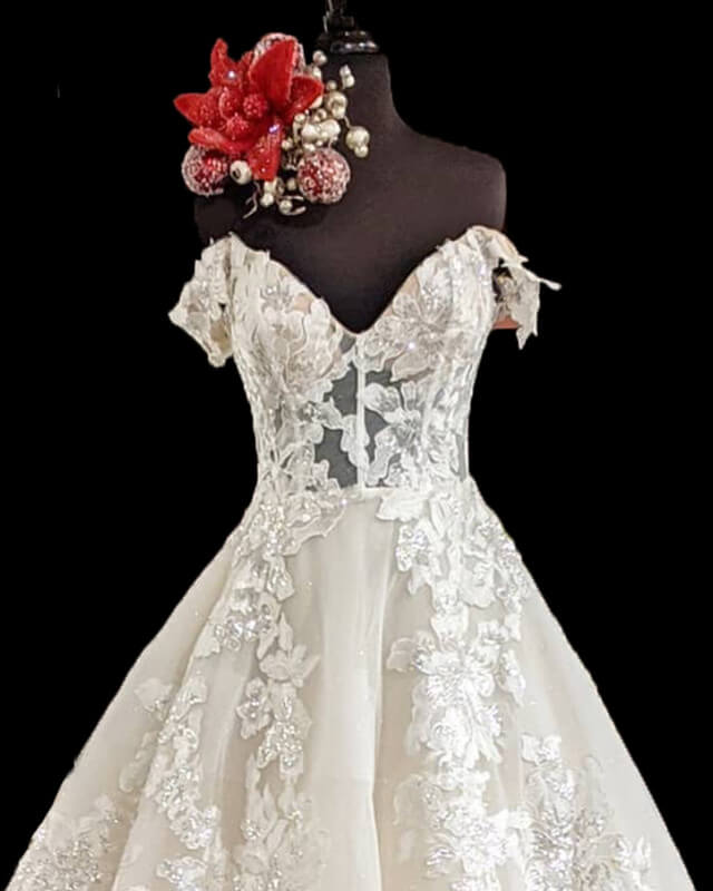 Ball Gown V Neck Corset Lace Embroidery Wedding Dress