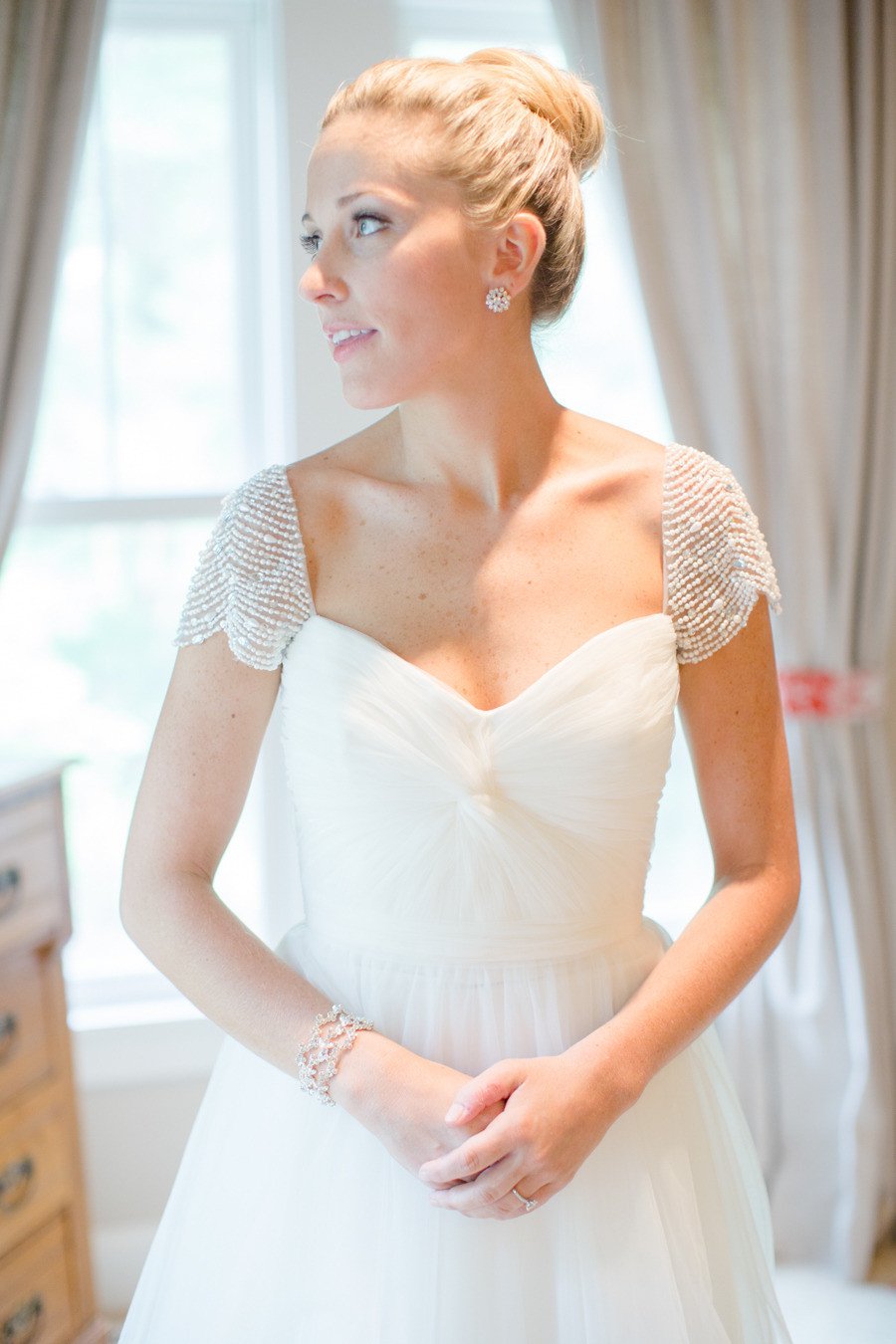 Rustic Style Long Chiffon Beach Wedding Dresses With Pearl Beading Cap Sleeves