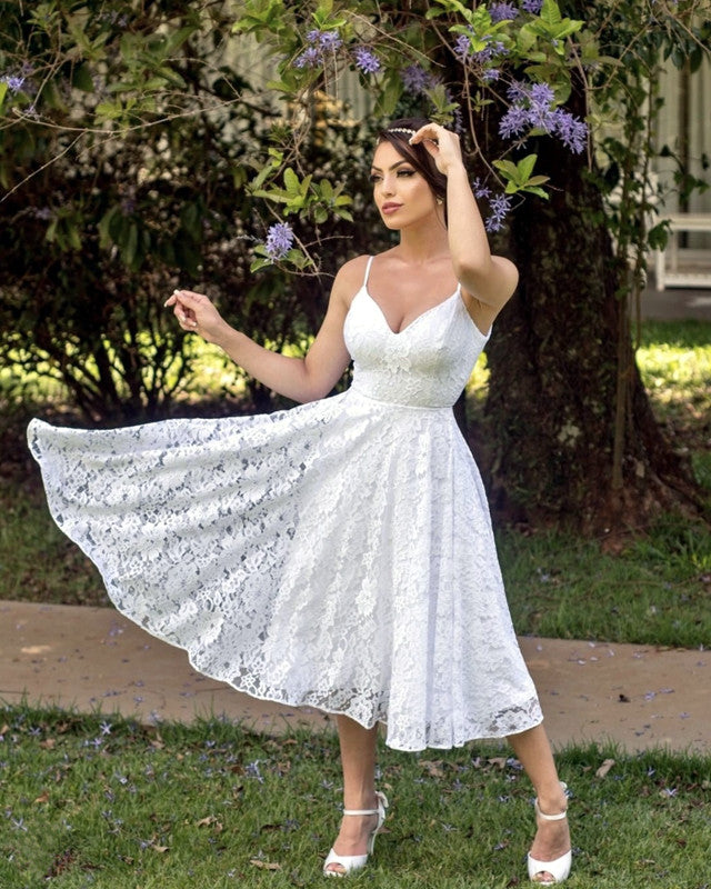 lace wedding reception dress Vintage 1950s Tea Length – Lisposa Sage Green Linen V-Neck adorned with delicate floral Best friends art Size:US 2 / AUS 6