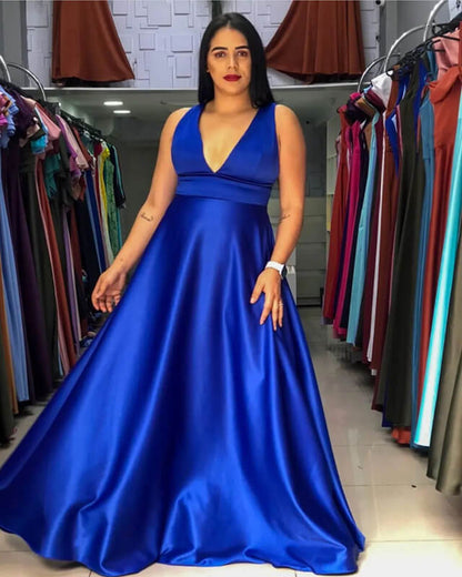 Plus Size Royal Blue Satin Bridesmaid Dresses Plunging Neck – Lisposa Plus Size Royal Blue Satin Bridesmaid Dresses Plunging Neck – Lisposa