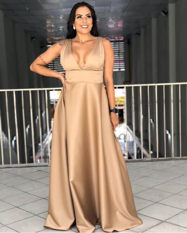 Plus Size Champagne Satin V-neck Bridesmaid Dresses