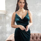 Hunter Green Mermaid V-neck Velvet Dress