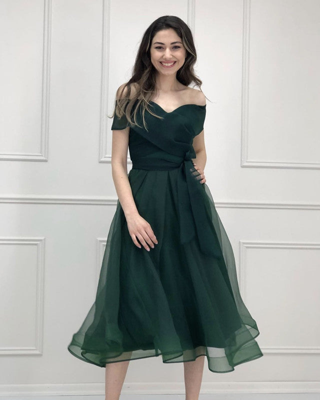Beach Bridesmaid Dresses Off Shoulder Tea Length