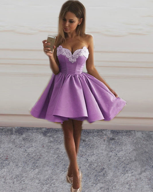 Sweetheart Ruffles Homecoming Dresses Satin Embroidery