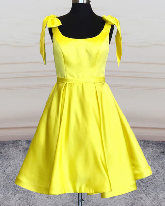 Short Yellow Homecoming Dresses