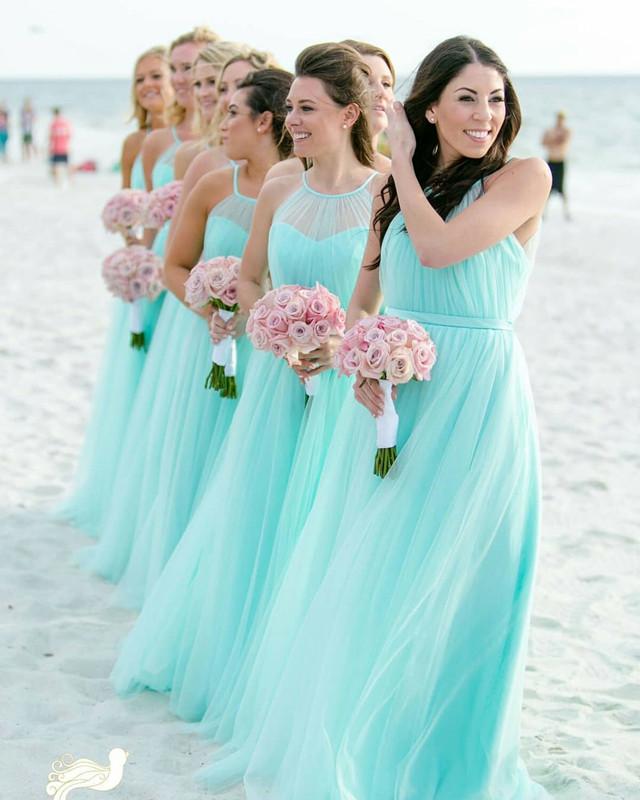 Boho-Chic-Tulle-Beach-Bridesmaid-Dresses-For-Bridal-Party