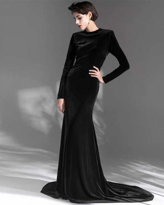 Long Sleeves Open Back Mermaid Velvet Dresses