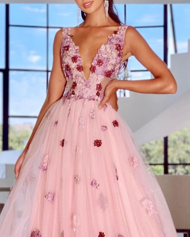 Elegant Tulle V Neck Prom Dresses 3D Flowers