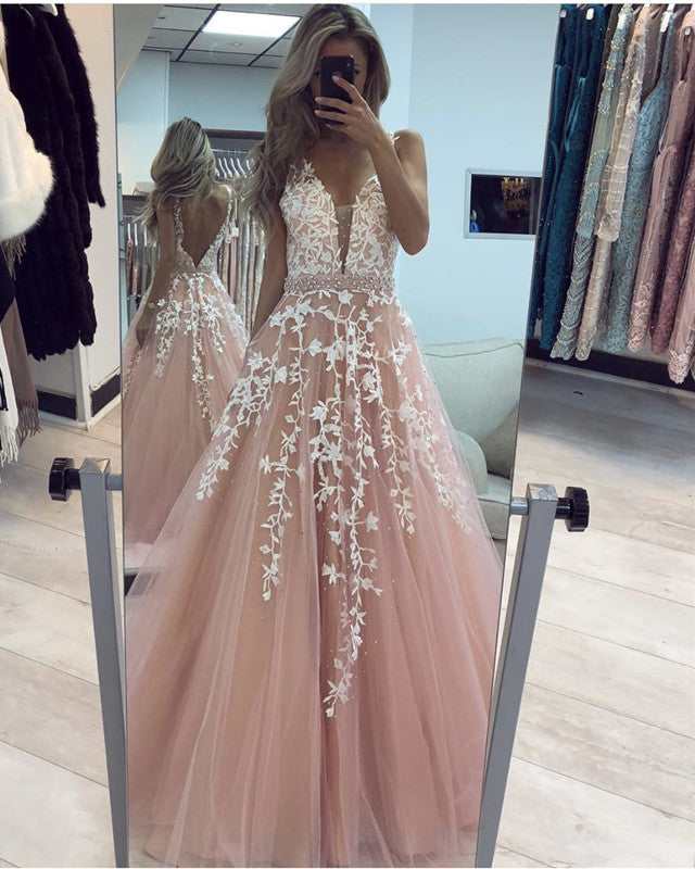 Elegant Prom Dresses Tulle V Neck Floor Length Ball Gown Appliques