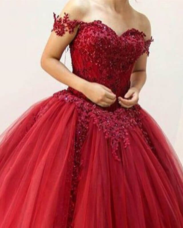 Burgundy Tulle Ball Gown Lace Appliques Dress