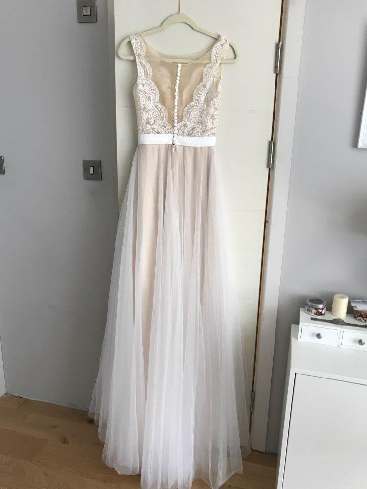 Modest-Wedding-Dresses-Tulle-A-line-Bride-Dress-With-Lace-Sleeves