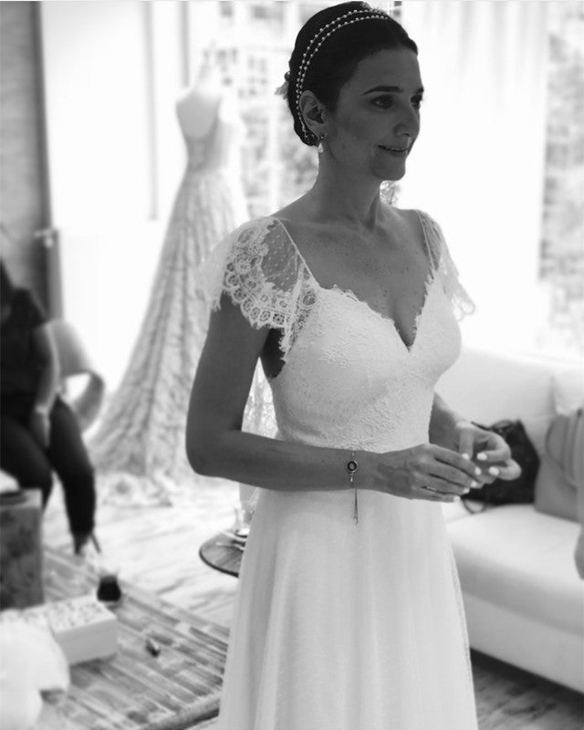Modern Boho Wedding Dress Appliques Cap Sleeves