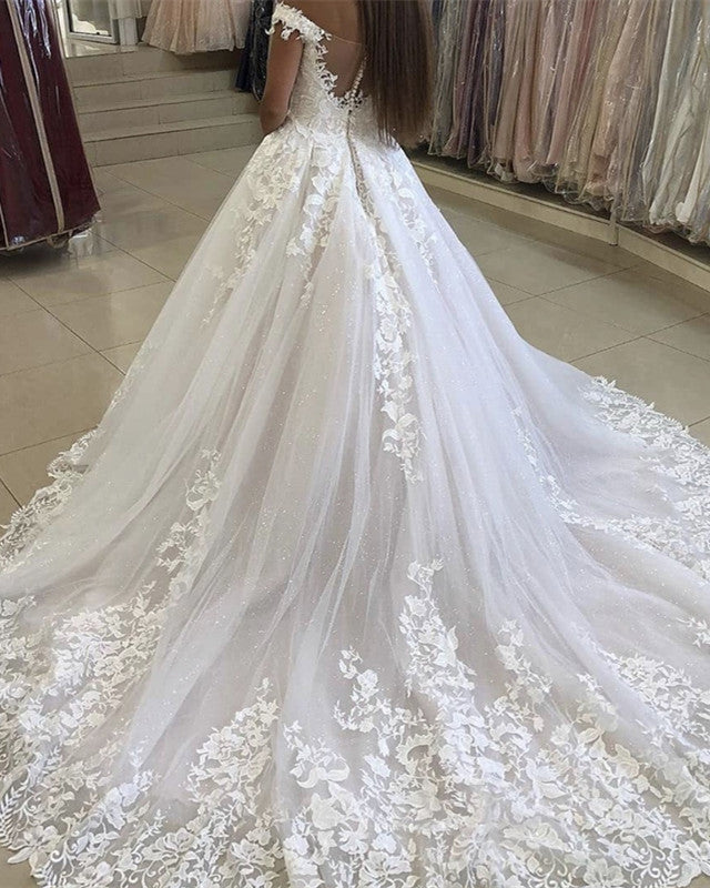 Elegant Wedding Gown