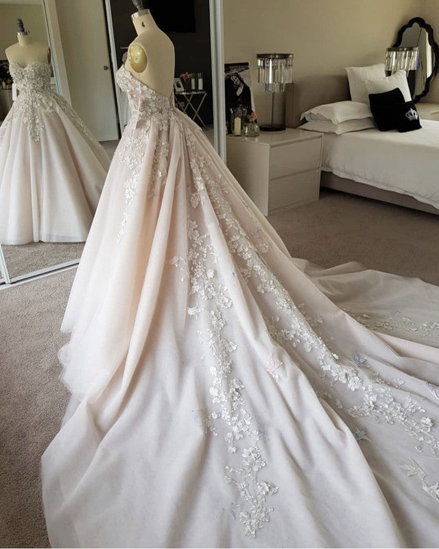 3D Floral Lace Flowers Sweetheart Wedding Ball Gown Dress