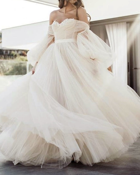 Romantic Long Sleeves Boho Wedding Dresses Tulle