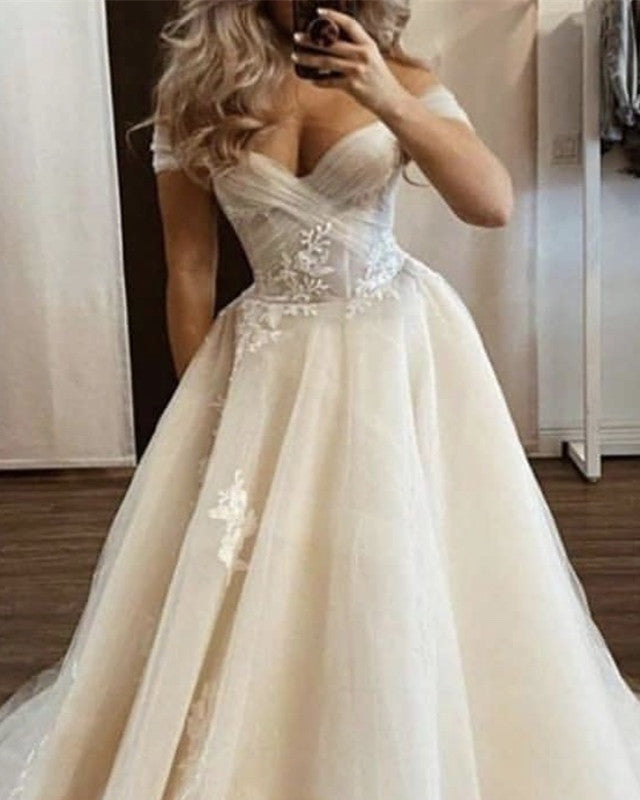 Elegant Wedding Dress