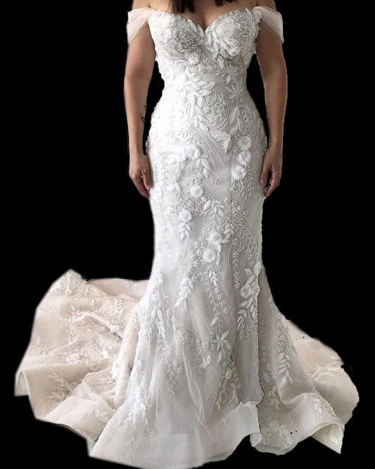 Luxurious Lace Embroidery Beaded Wedding Dress Mermaid