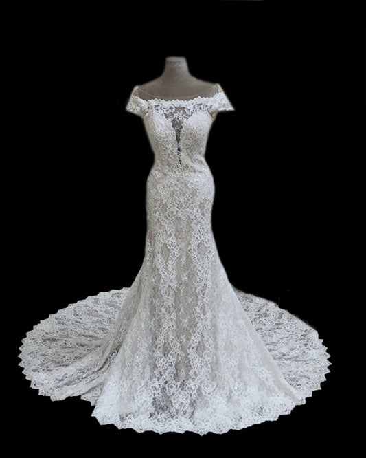 Vintage Sheer Neck Mermaid Lace Wedding Dresses