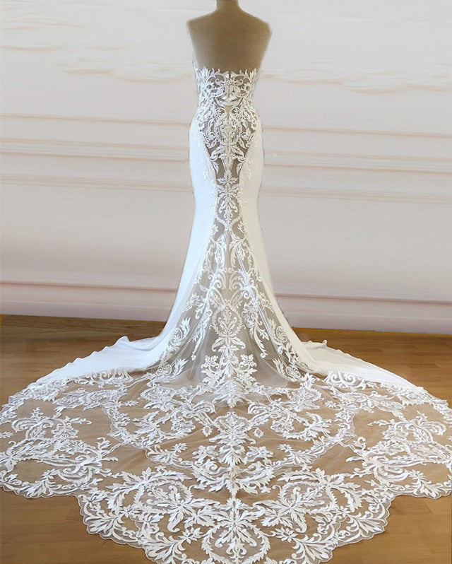 Satin Mermaid Wedding Dress Sweetheart Lace Train