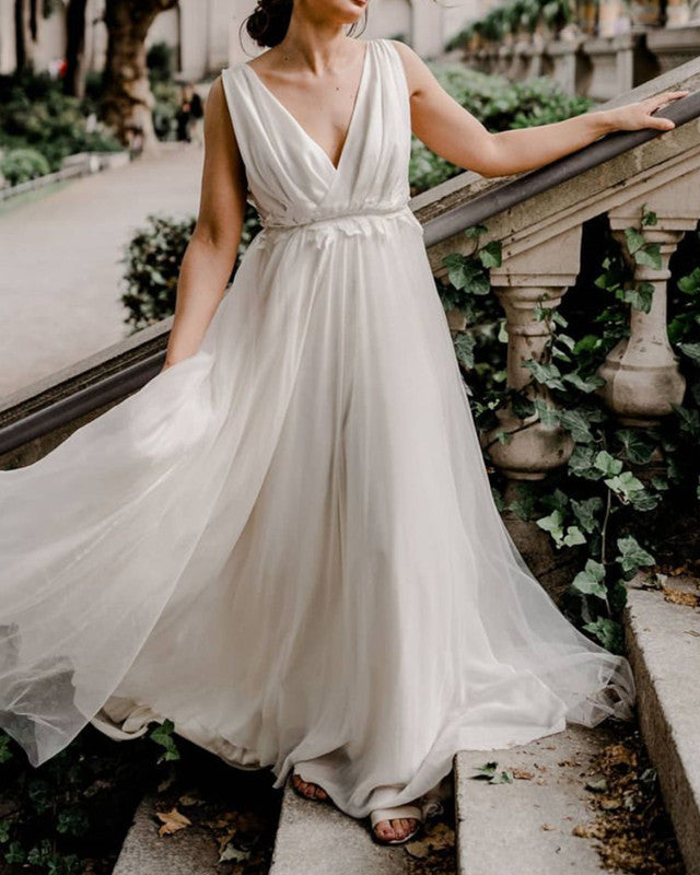 Lisposa Wedding Dress Style 3693