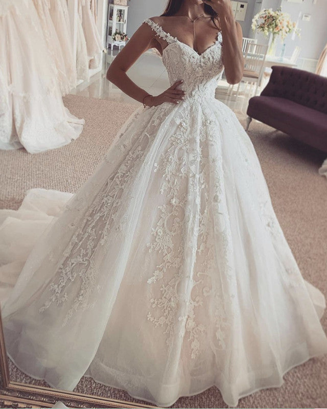 Ball Gown Wedding Dress Tulle