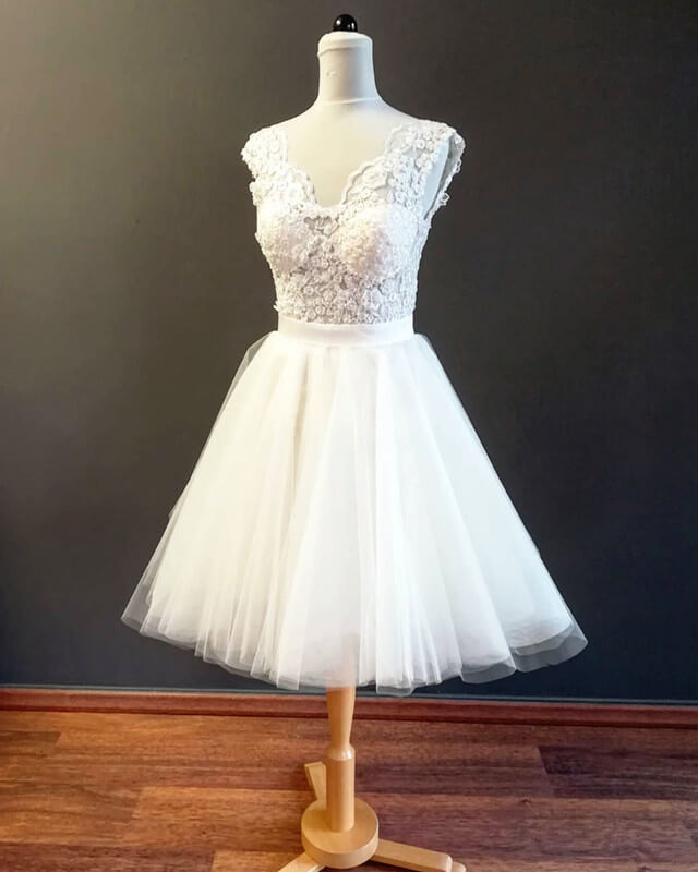 Short V-neck Wedding Dress