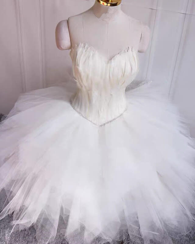 Short White Feather Strapless Ruffles Dress