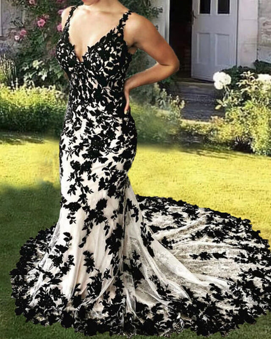 Mermaid Ivory And Black Wedding Dress